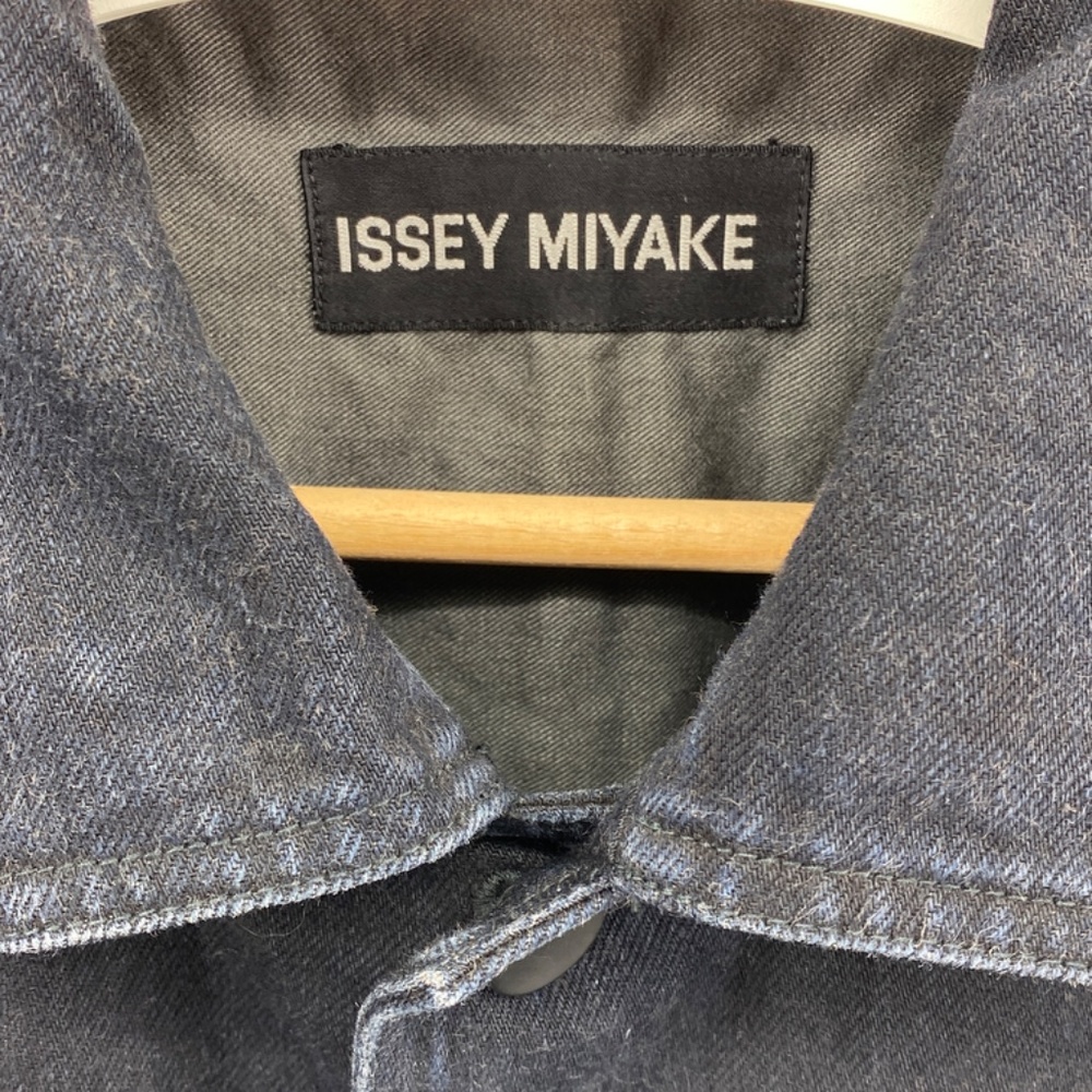 Issey Miyake Gradient Denim Chore Coat - Picture 3 of 6